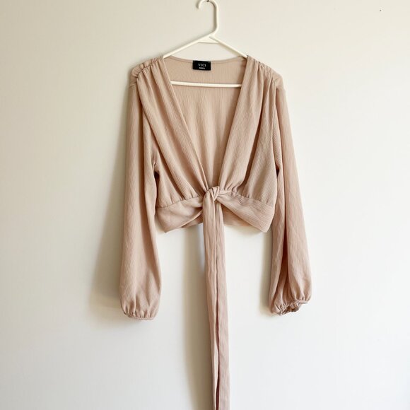 VICI Victoria Tie Front Crop Blouse - Cream Color - Size MEDIUM - Picture 3 of 9